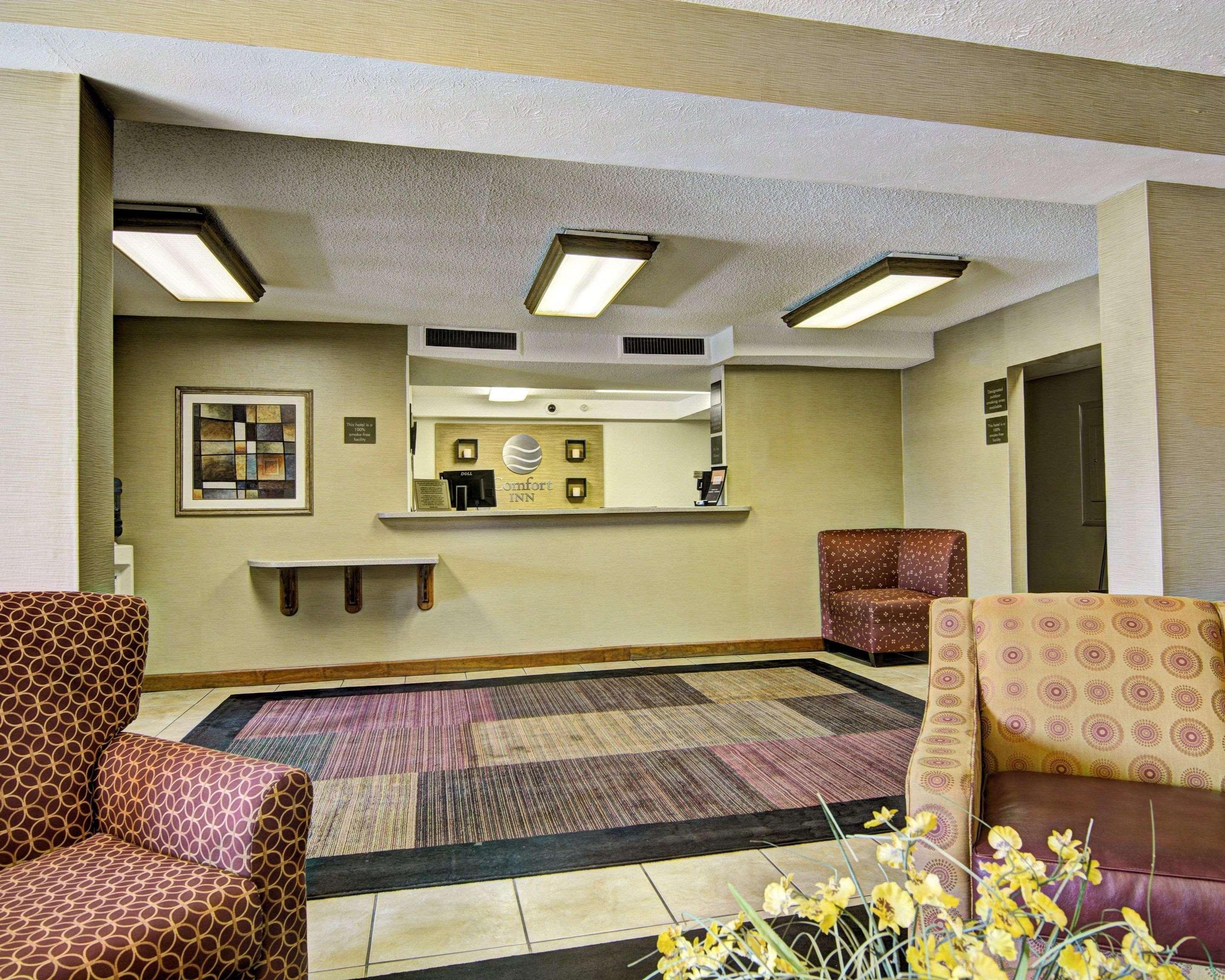 Clarion Pointe Beckley Hotel Bagian luar foto