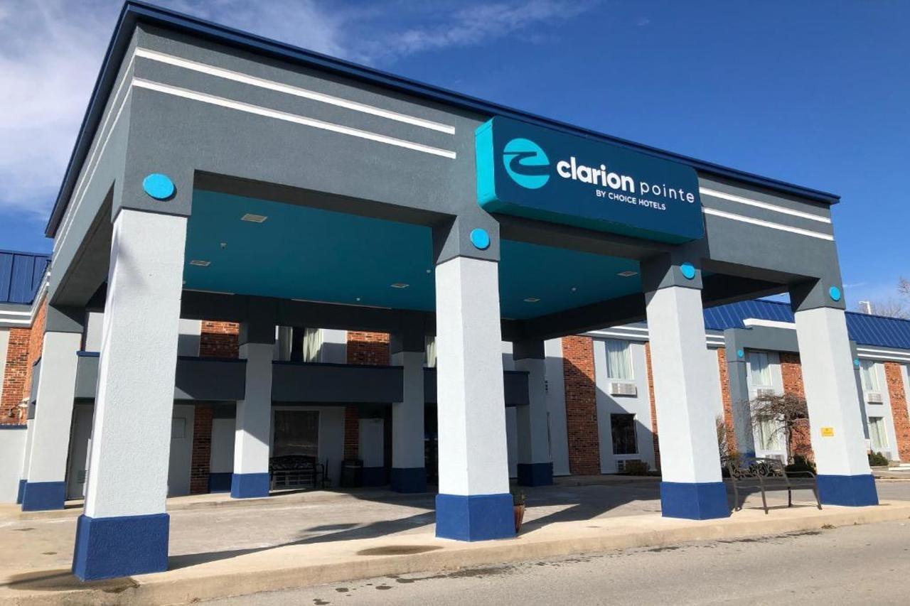 Clarion Pointe Beckley Hotel Bagian luar foto