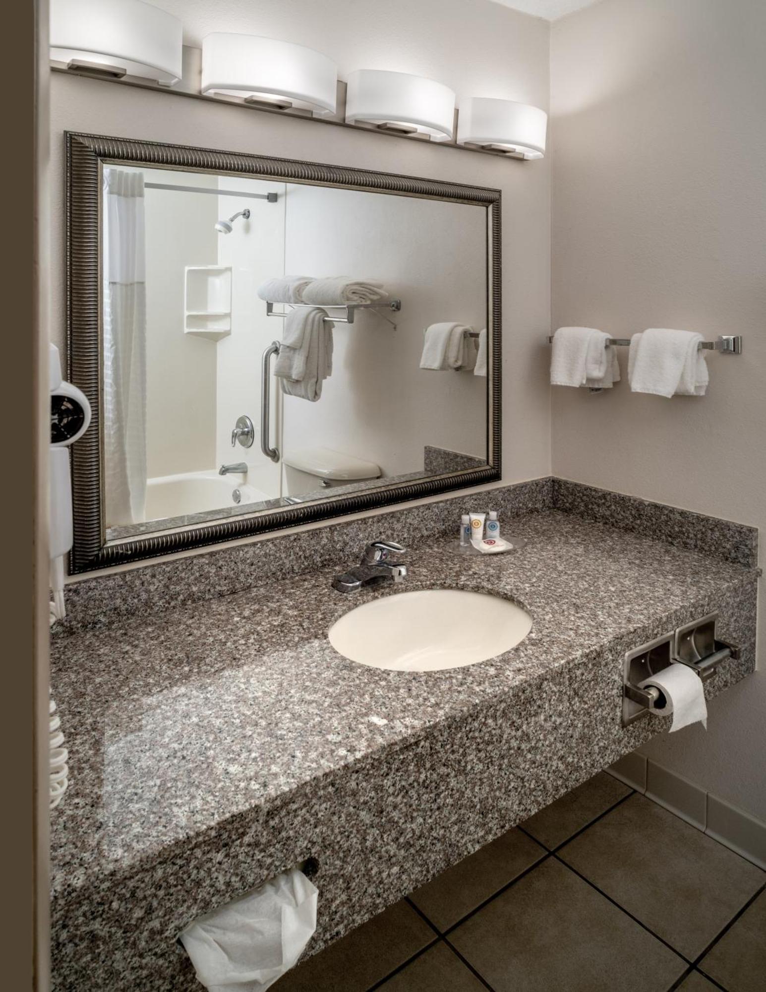 Clarion Pointe Beckley Hotel Ruang foto